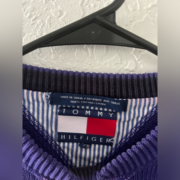 Vintage Oversized Tommy Hilfiger Sweater - Picture 3 of 4